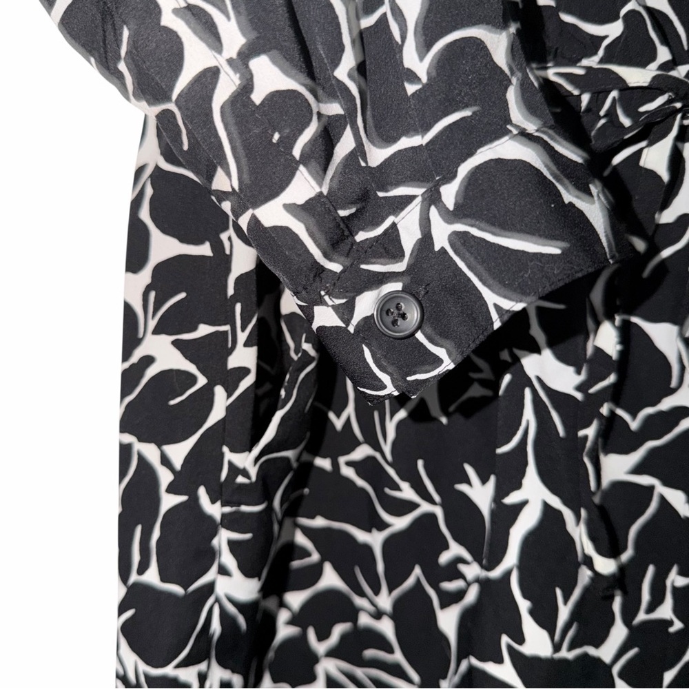 Loft Black and White Patterned Romper Never Worn Size 4 - Picture 4 of 9